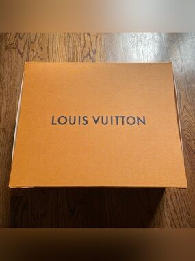Louis Vuitton Large Orange Purse Box 20 X 16.5 X 7 See Photos For Wear